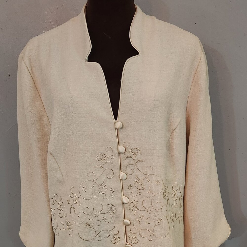 Ivory and Navy Embroidered 2 Pc Suite, Gently used, Dressy